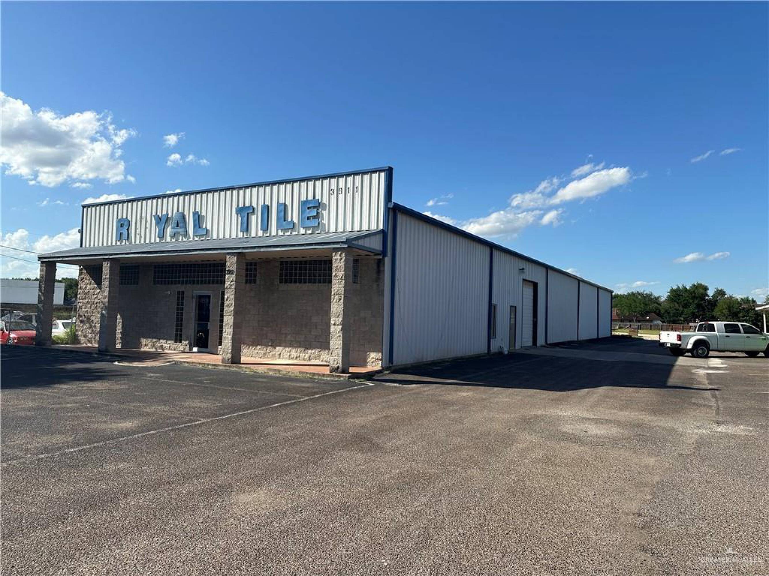 Commercial Property for Sale in Edinburg Texas 78539